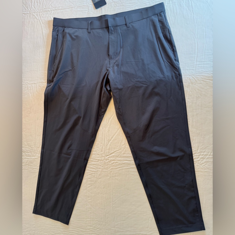NWT Fabletics The Only Pant Charcoal Gray Performance Stretch Pants 42X32